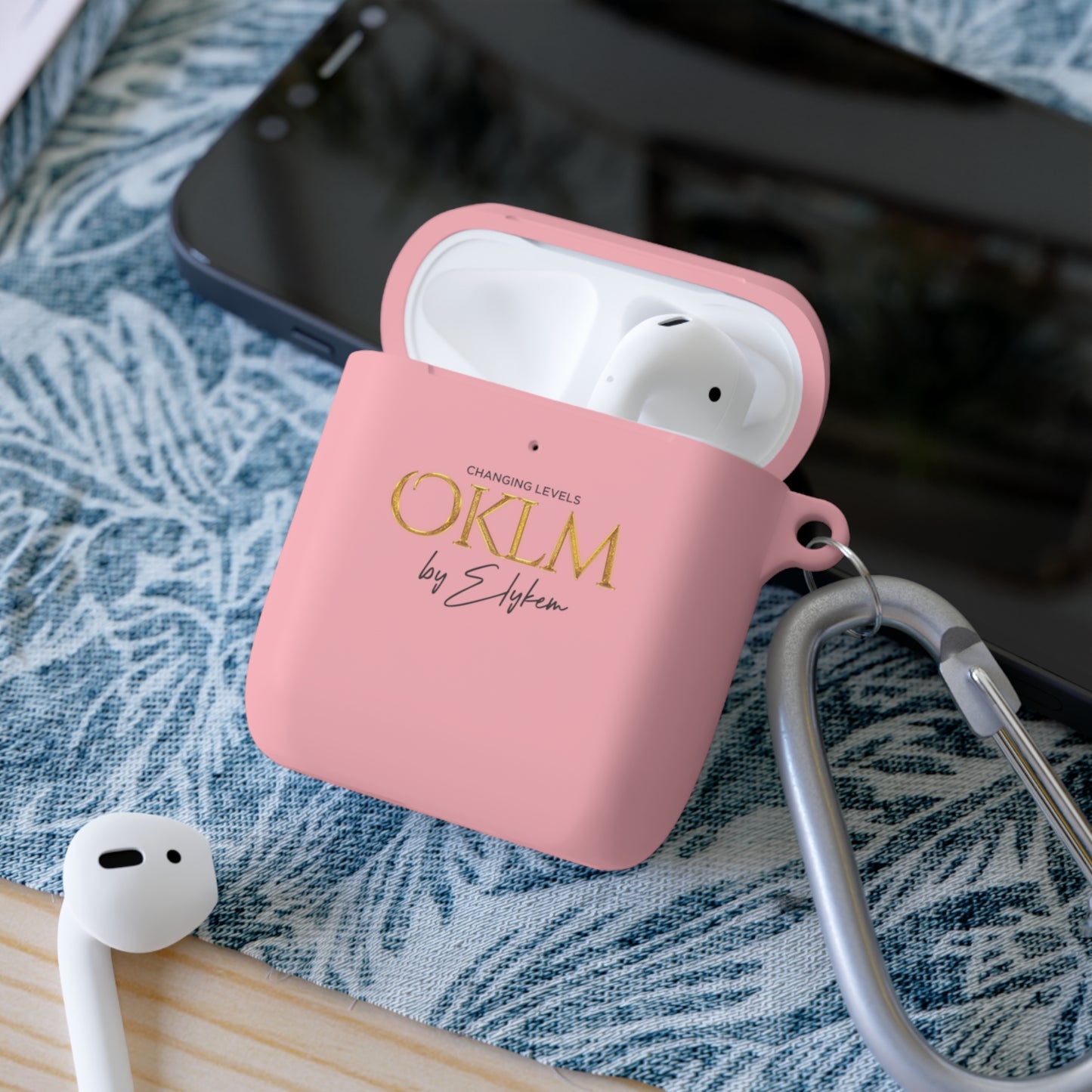 OKLM AirPods and AirPods Pro Case Cover